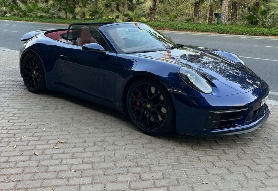 Porsche 911 Cabriolet rental Dubai