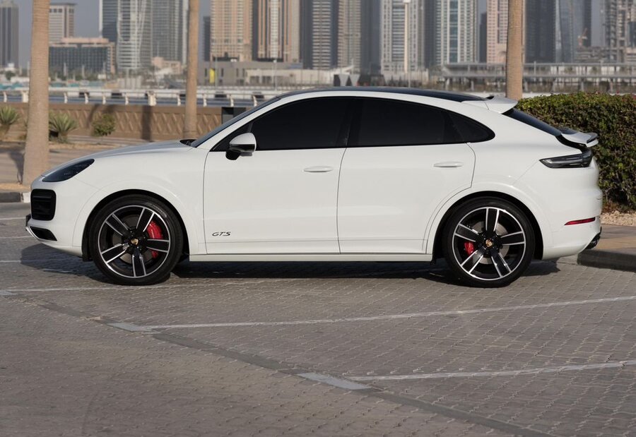 Porsche Cayenne Coupe rental Dubai