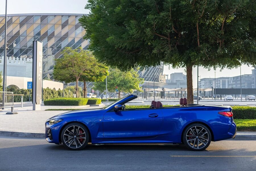 BMW M4 Convertible rental Dubai